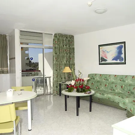 Apartment Blanca *